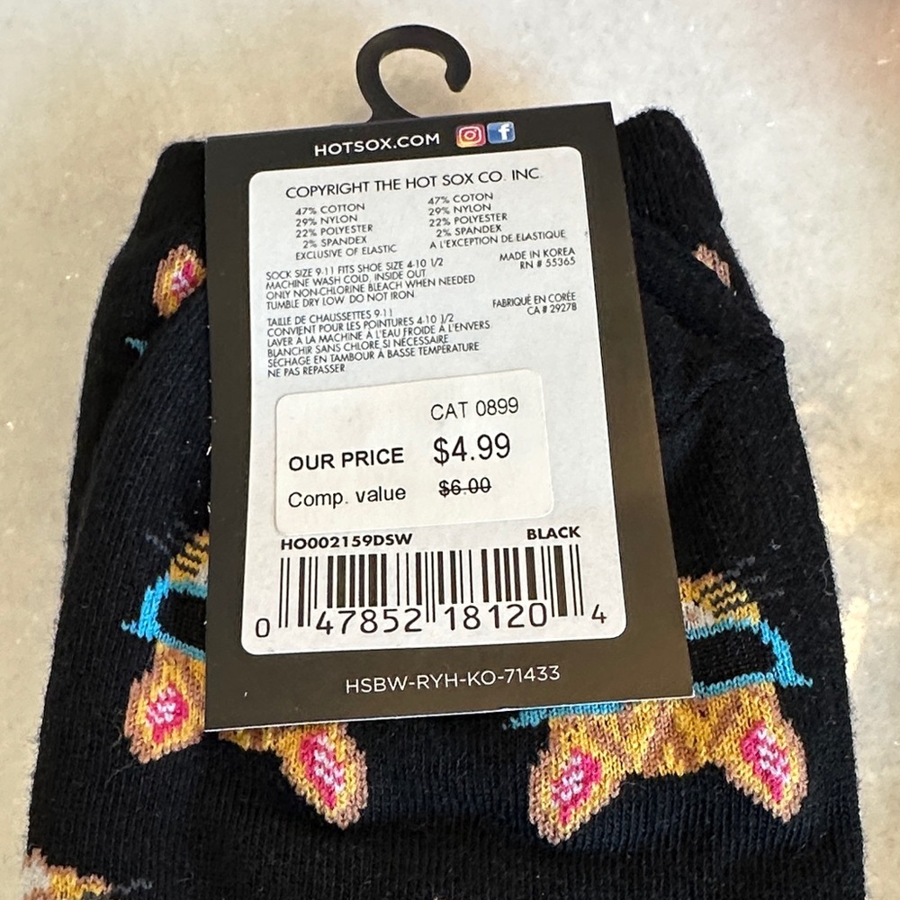 Assorted Women's Socks Set - Picture 3 of 9